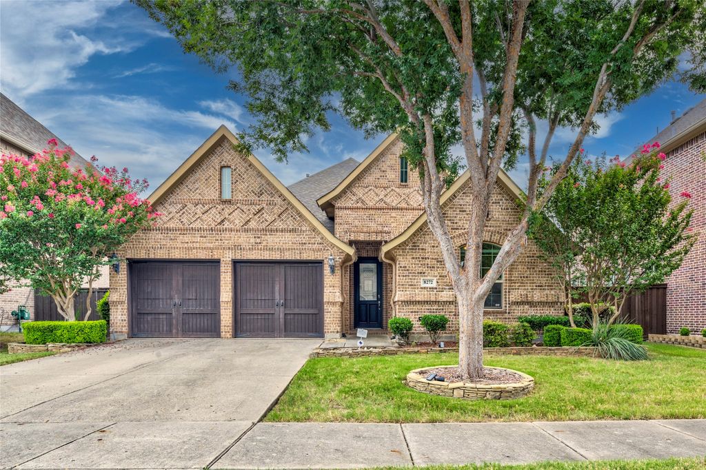 8272 Haltered Horse Lane, Frisco, TX 75036