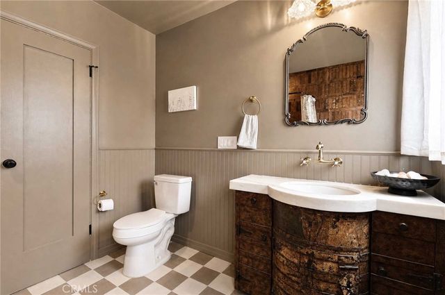 320 S Sloan, Compton, CA 90221