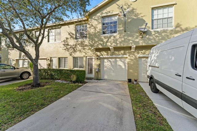 2186 SE Destin Drive, Port St. Lucie, Port St Lucie, FL 34952