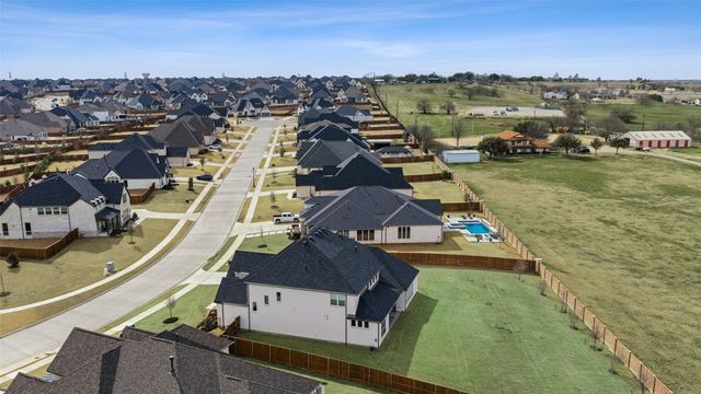 1904 Lotus Court, Haslet, TX 76052