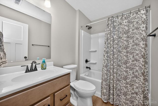 405 Bethpage Way, Turtle Creek Twp, OH 45036