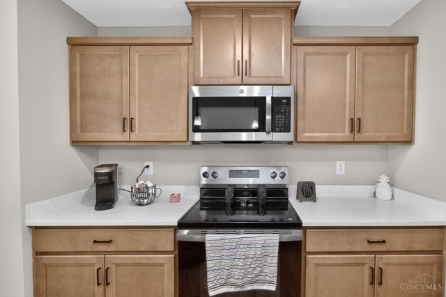 405 Bethpage Way, Turtle Creek Twp, OH 45036