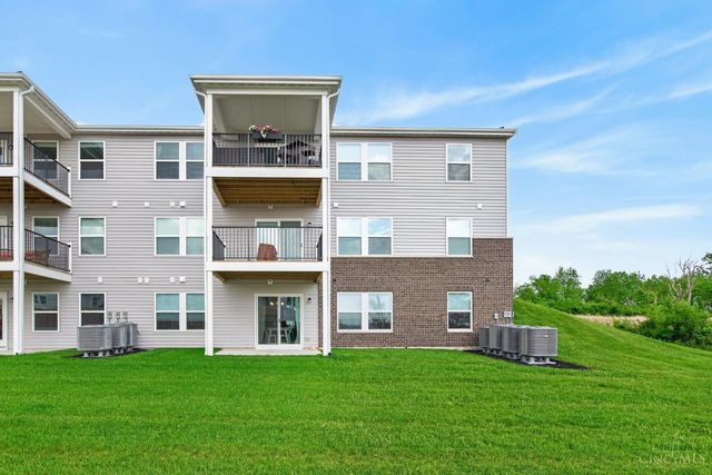 405 Bethpage Way, Turtle Creek Twp, OH 45036
