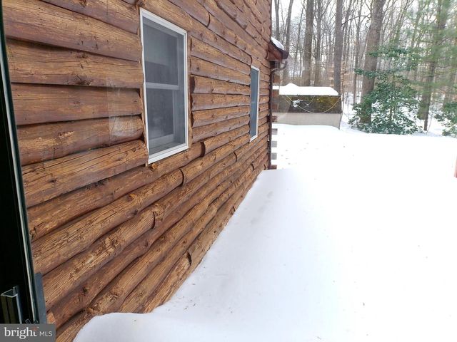 8135 COVERED BRIDGE RD, Quakertown, PA 18951