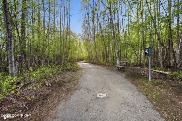 2620 W 72nd Avenue, Anchorage, AK 99502