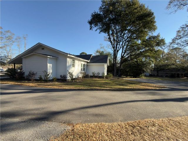 450 Magnolia Road, Mobile, AL 36606