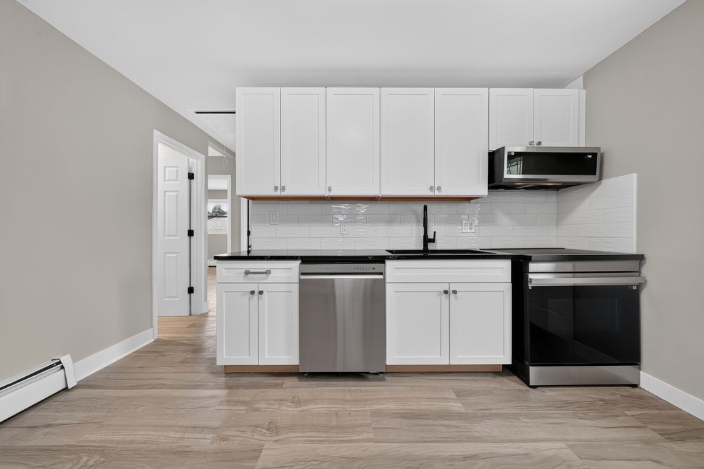 1009 Highland Avenue, Wauconda, IL 60084 — photo 3