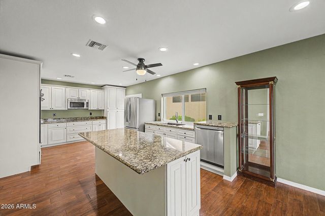 10819 E TWILIGHT Drive, Sun Lakes, AZ 85248