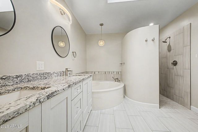 10819 E TWILIGHT Drive, Sun Lakes, AZ 85248