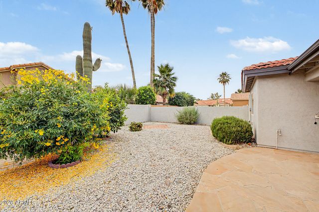 10819 E TWILIGHT Drive, Sun Lakes, AZ 85248