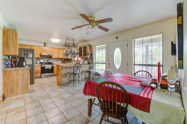8204 S Humble Camp Road, Dickinson, TX 77539