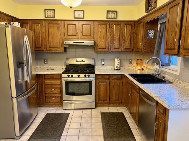 2383 Miami Beach Drive, Flint Twp, MI 48507