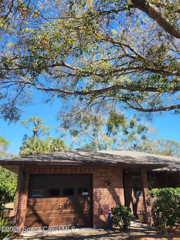 2824 Coleman Court, Melbourne Village, FL 32904