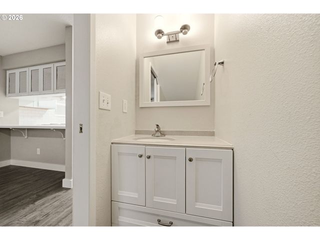 622 Nw HILL St, Camas, WA 98607