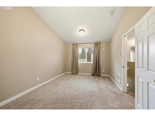 622 Nw HILL St, Camas, WA 98607