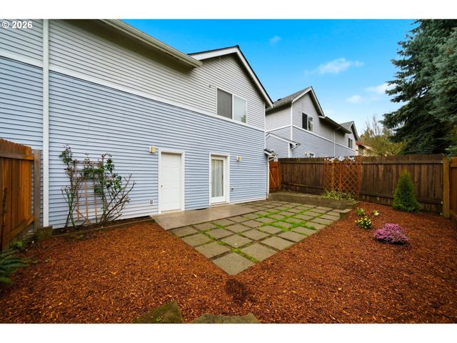 622 Nw HILL St, Camas, WA 98607