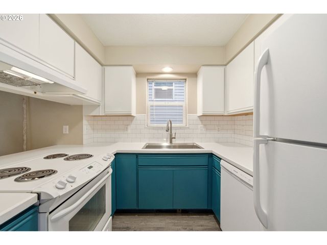 622 Nw HILL St, Camas, WA 98607