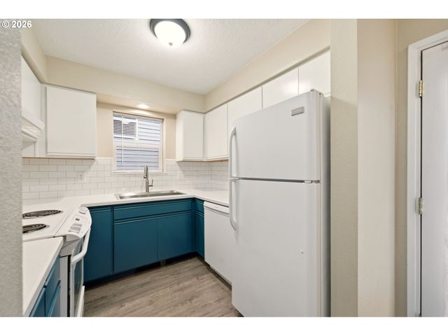 622 Nw HILL St, Camas, WA 98607