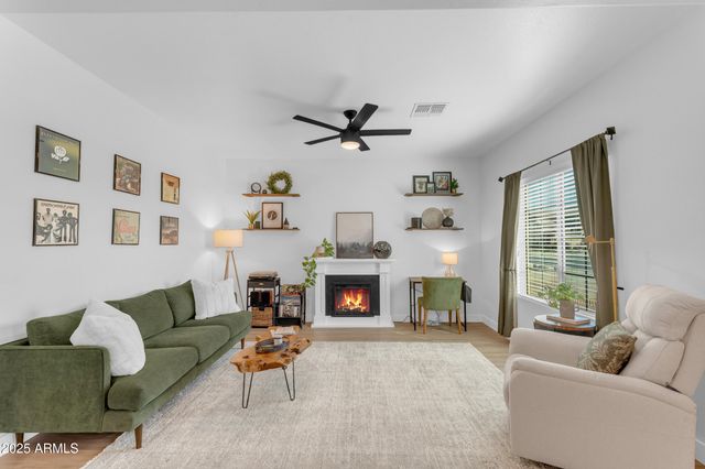 10938 E SOMBRA Circle, Mesa, AZ 85212