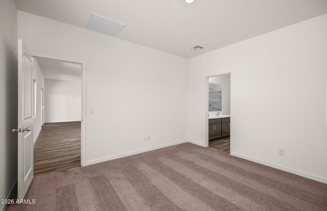 633 W RED HAWK Court, Casa Grande, AZ 85122