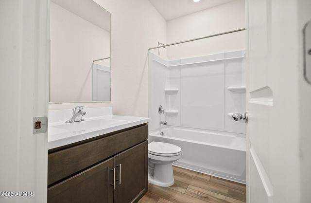 633 W RED HAWK Court, Casa Grande, AZ 85122