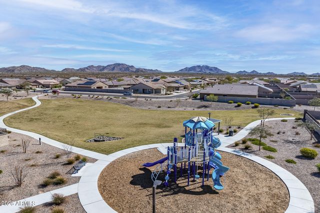 633 W RED HAWK Court, Casa Grande, AZ 85122