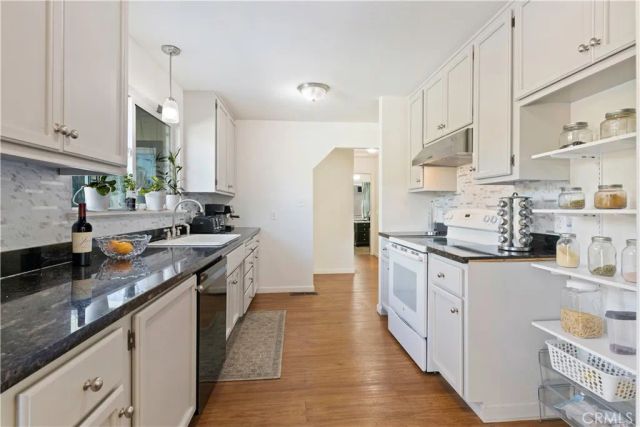 19894 Mountain Meadows South, Hidden Valley Lake, CA 95467