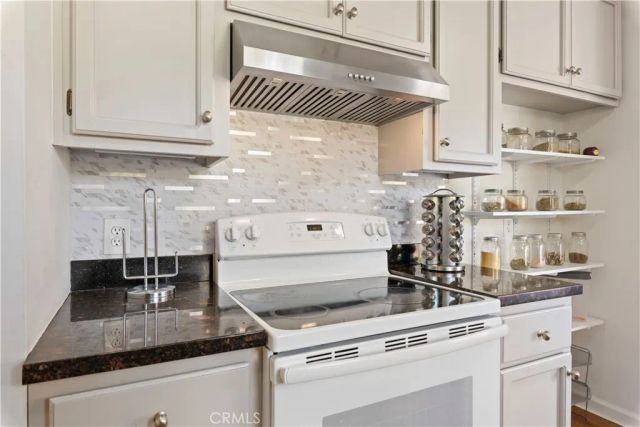 19894 Mountain Meadows South, Hidden Valley Lake, CA 95467