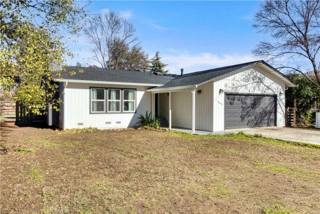 19894 Mountain Meadows South, Hidden Valley Lake, CA 95467