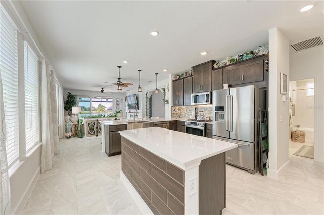 4253 POND BROOK COURT, Bradenton, FL 34211