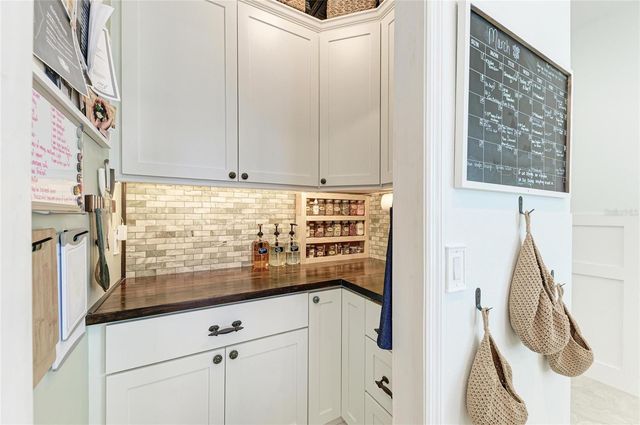 4253 POND BROOK COURT, Bradenton, FL 34211