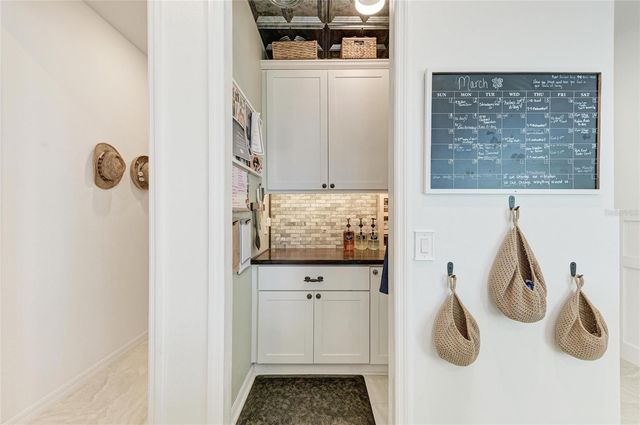 4253 POND BROOK COURT, Bradenton, FL 34211