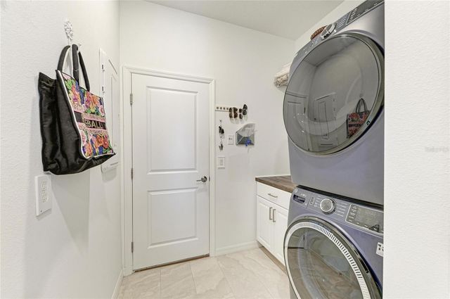 4253 POND BROOK COURT, Bradenton, FL 34211