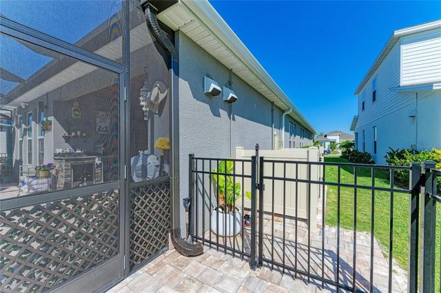 4253 POND BROOK COURT, Bradenton, FL 34211