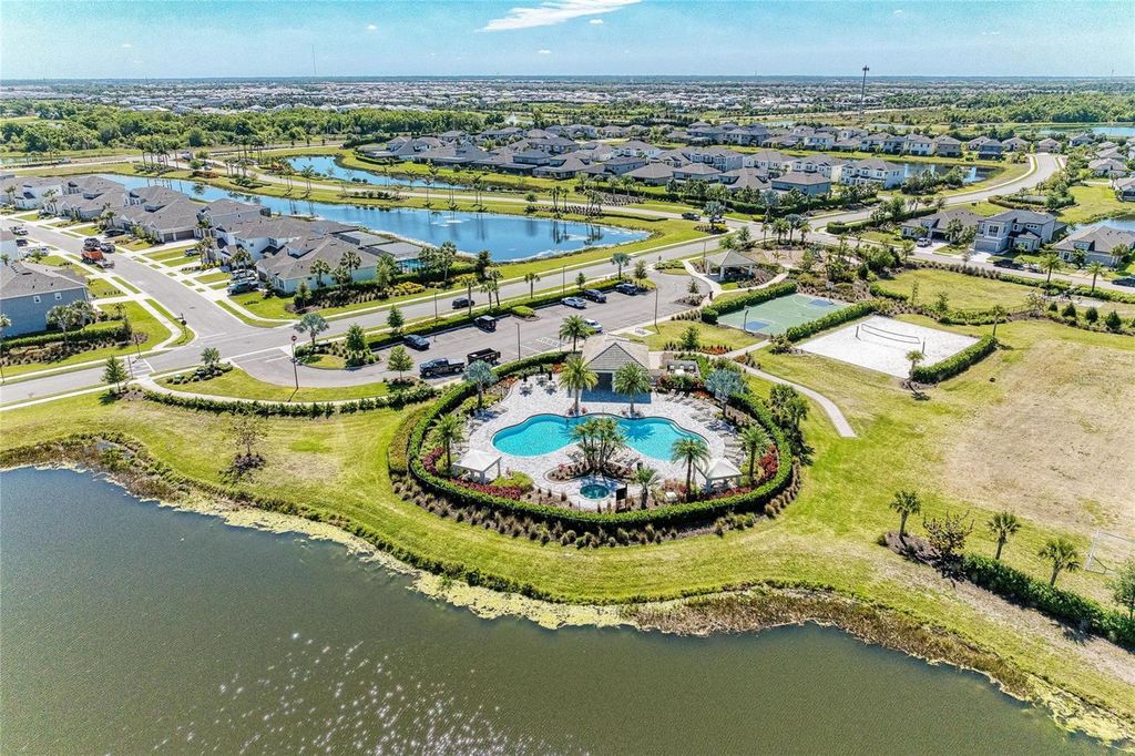 Image 70 of property listing at 4253 POND BROOK COURT, Bradenton, FL 34211