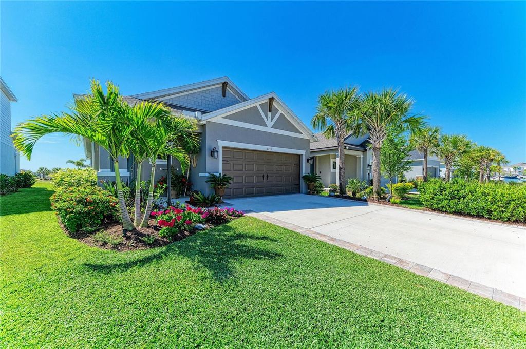 Image 8 of property listing at 4253 POND BROOK COURT, Bradenton, FL 34211