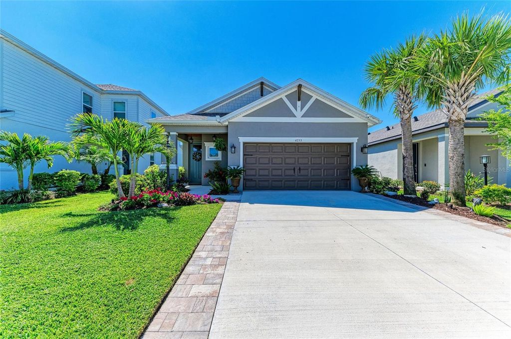 Image 9 of property listing at 4253 POND BROOK COURT, Bradenton, FL 34211
