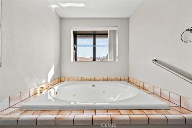 8676 Sky Line Drive, Pinon Hills, CA 92372