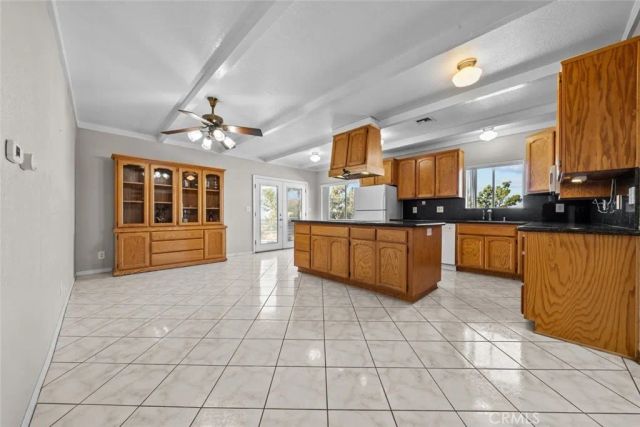 8676 Sky Line Drive, Pinon Hills, CA 92372