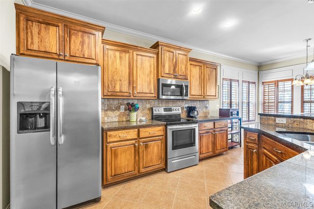 634 Windsong Loop, Wetumpka, AL 36093