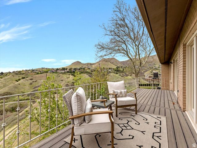 835 N GRANDRIDGE CT, Salt Lake City, UT 84103