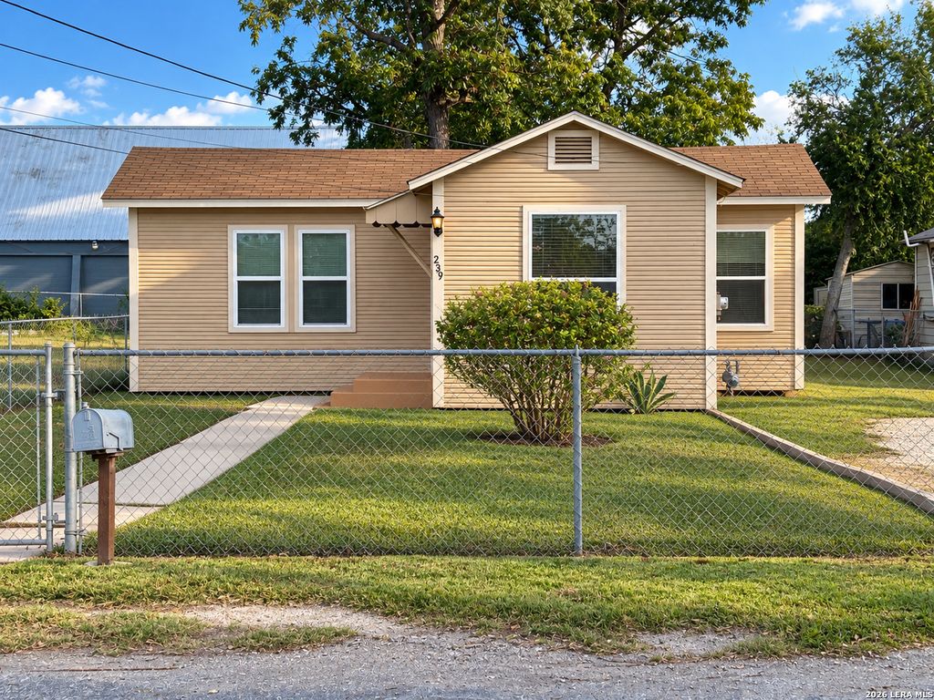 239 APPERSON AVE, San Antonio, TX 78207