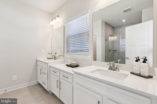 10837 BECKENHAM, Middle River, MD 21220