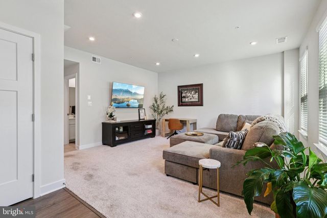 10837 BECKENHAM, Middle River, MD 21220