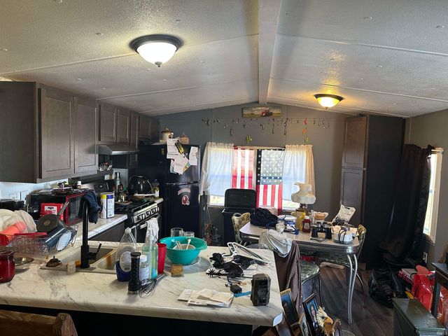 1125 E 400 South, Knox, IN 46534