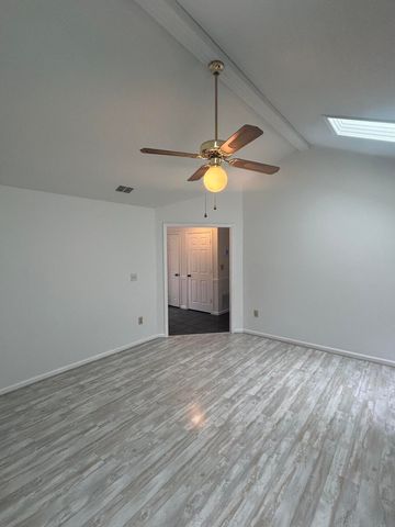 7744 Rosin Drive, North Charleston, SC 29418