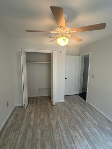 7744 Rosin Drive, North Charleston, SC 29418