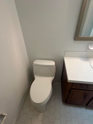 7744 Rosin Drive, North Charleston, SC 29418