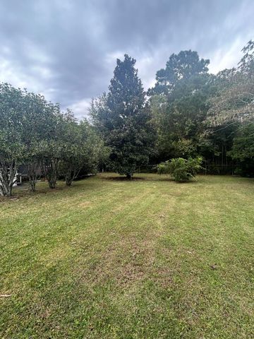 7744 Rosin Drive, North Charleston, SC 29418