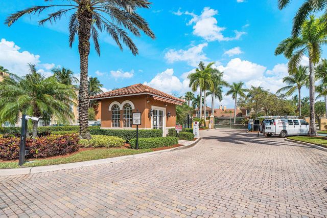 11770 Saint Andrews Place 102, Wellington, FL 33414